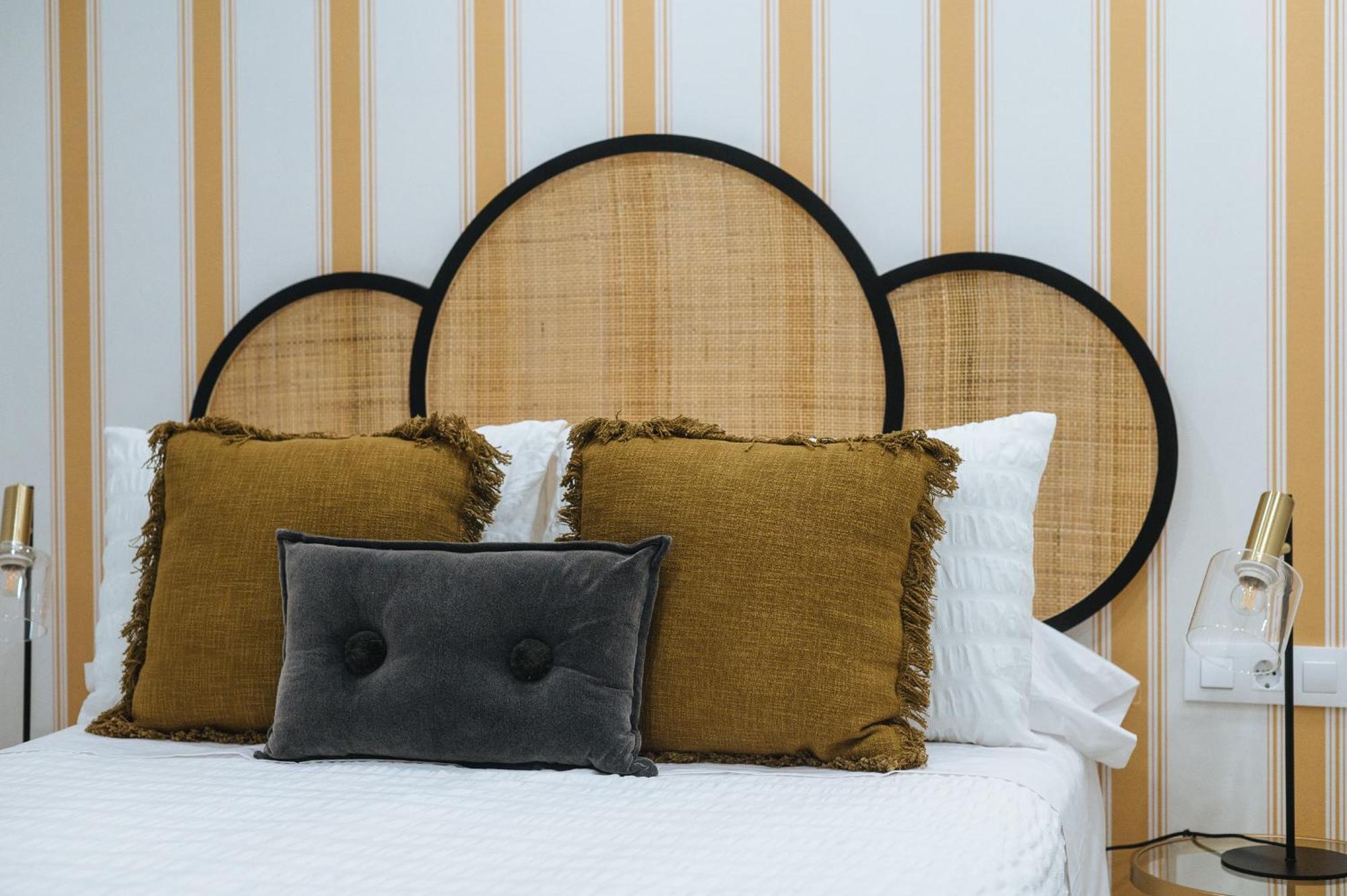 Wish Suite Miraflores De Sevilla Bagian luar foto