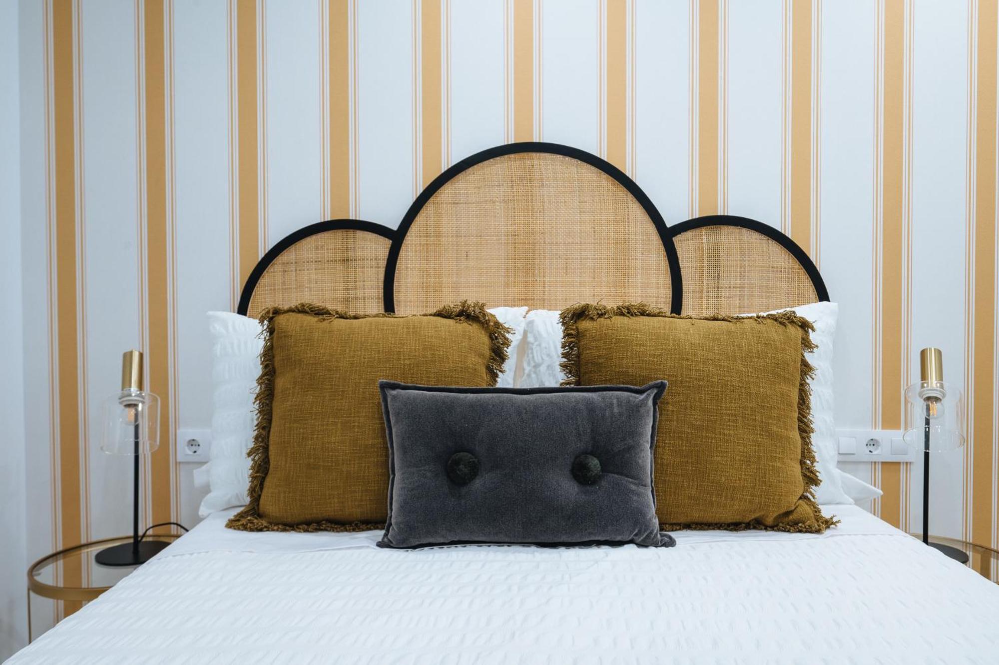 Wish Suite Miraflores De Sevilla Bagian luar foto