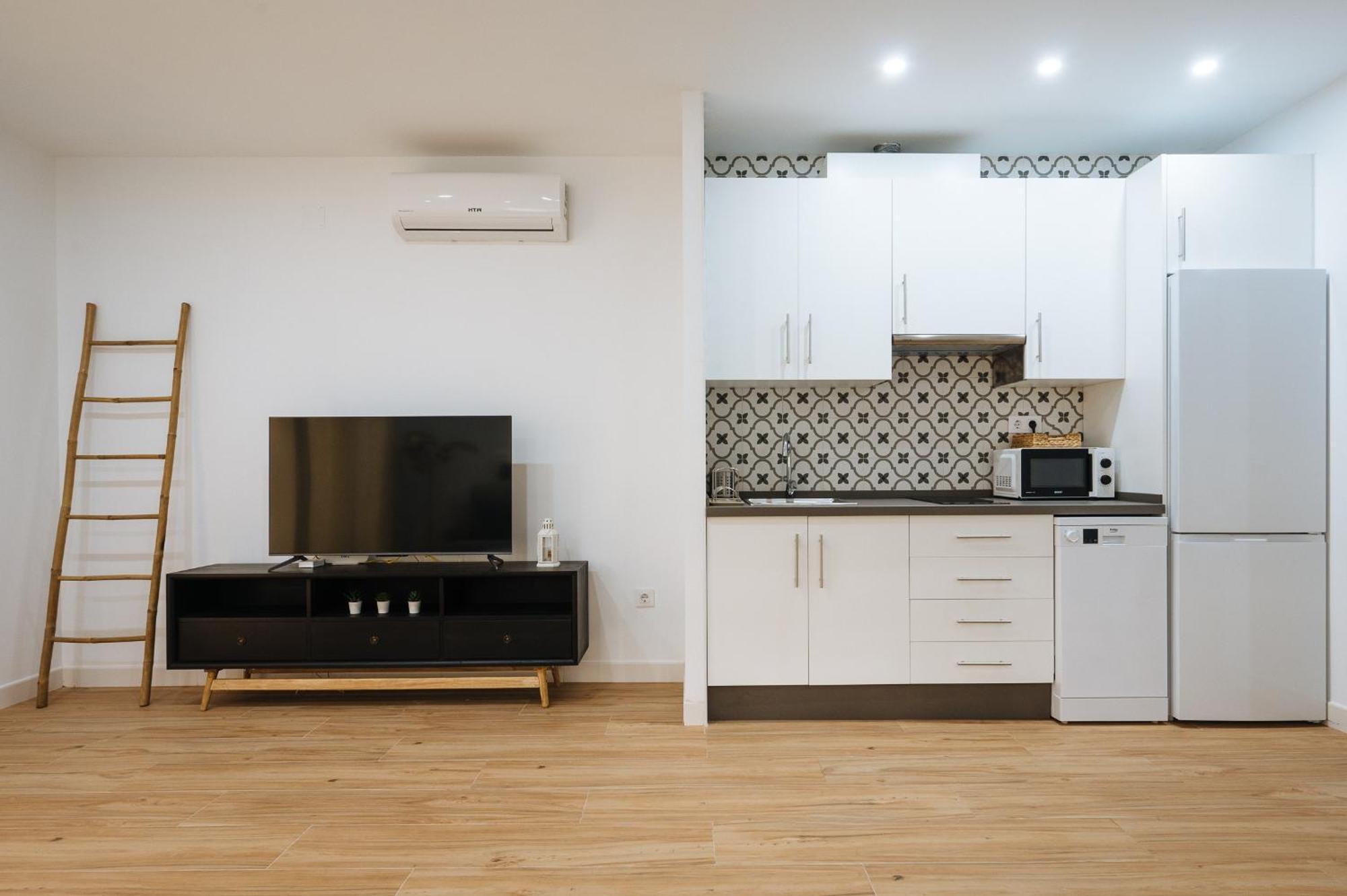 Wish Suite Miraflores De Sevilla Bagian luar foto
